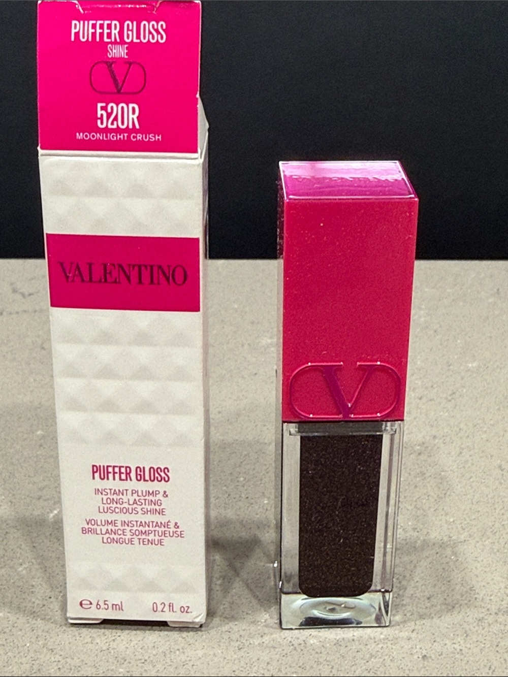 Valentino Puffer Gloss Lip Shine #520R, New/Unused
